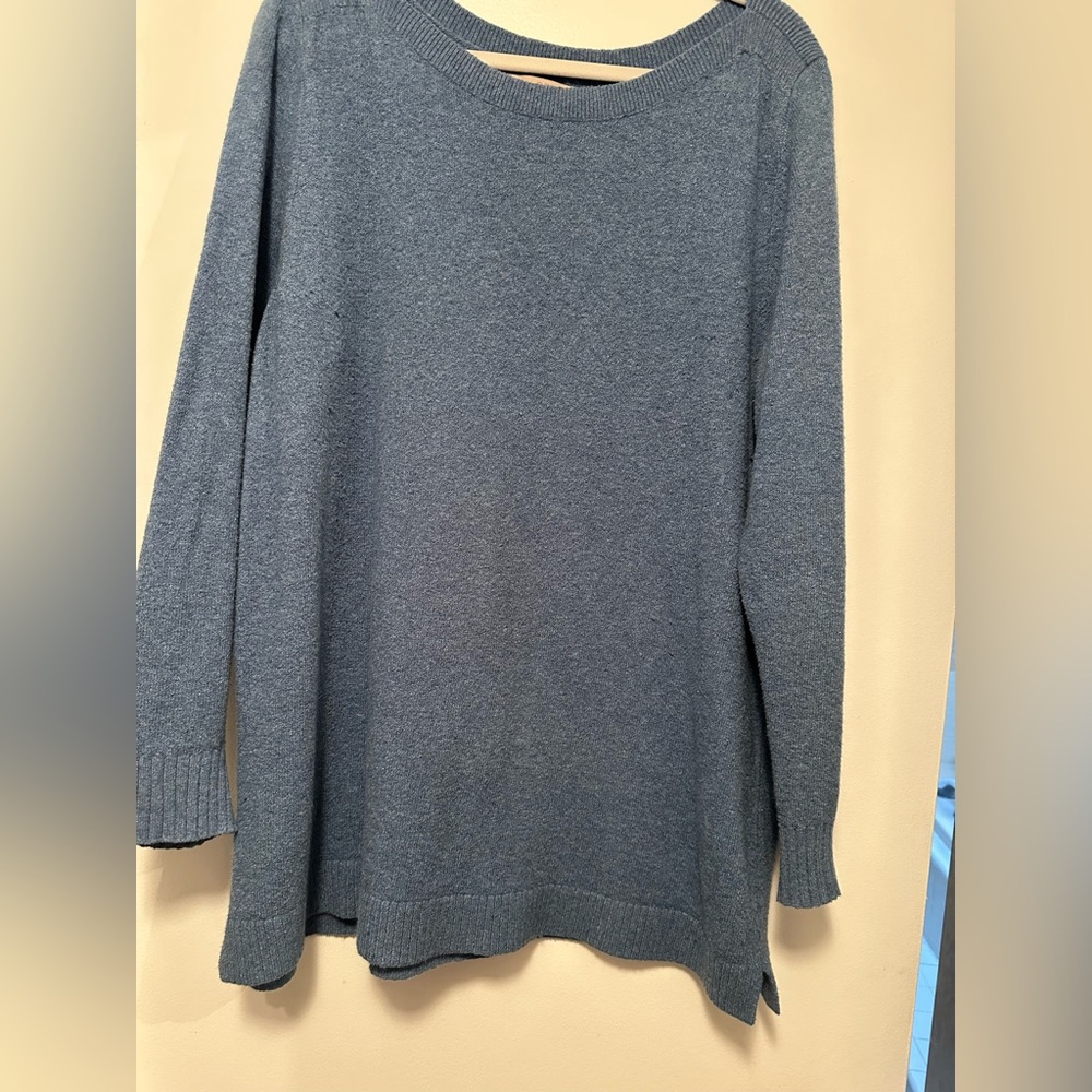 Women's Loft Blue Knit Tunic Length Sweater